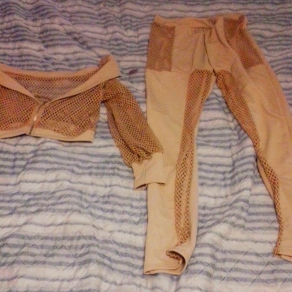 Medium chi chi London yogi set